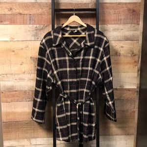 Ashley Stewart Flannel Top With Belt Size 24